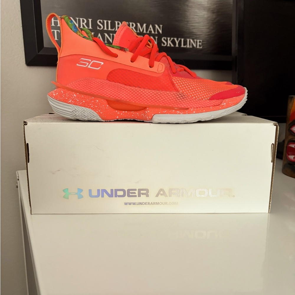 GS CURRY 7 Sour Patch Kids Collab Size 7y.